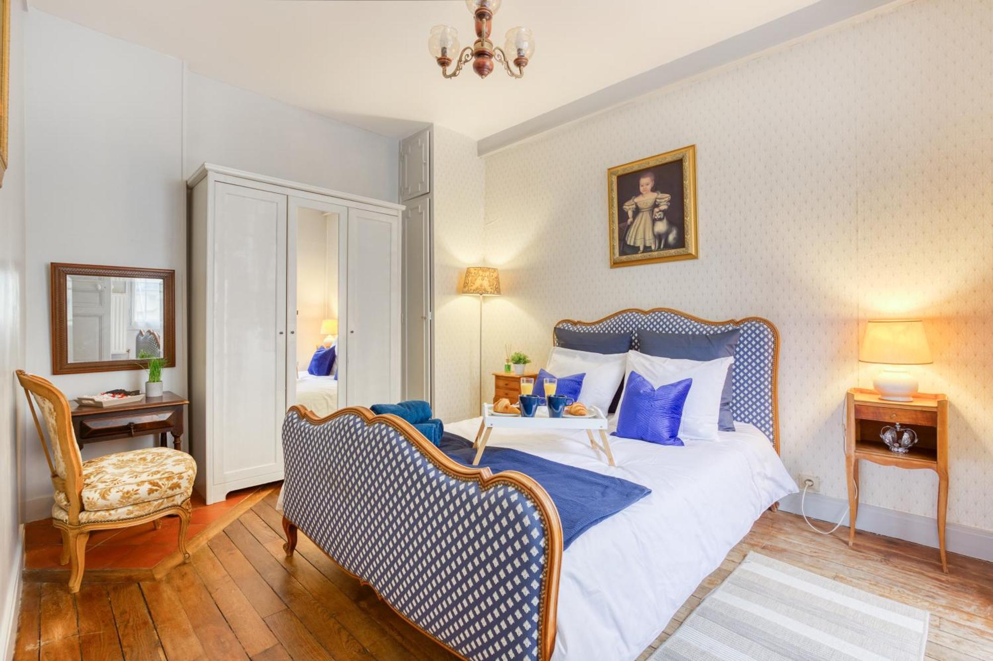 * Le Versaillais*2 Min A Pied Du Chateau Версаль Экстерьер фото